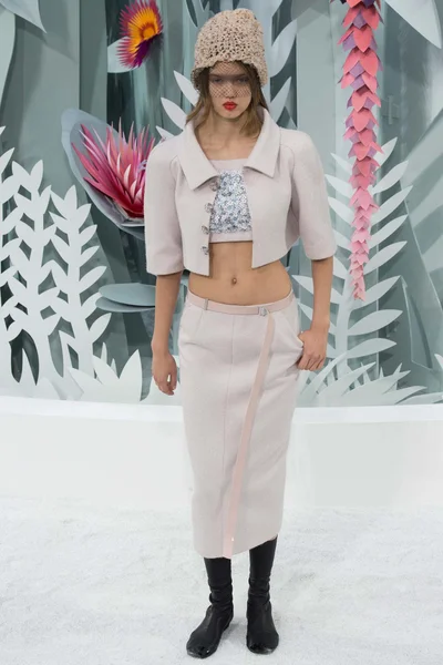 Look 23